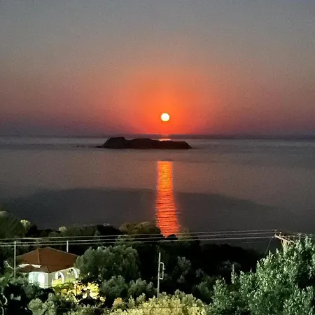 Seagulls - Within Walking Distance From Sea! Feriehus *