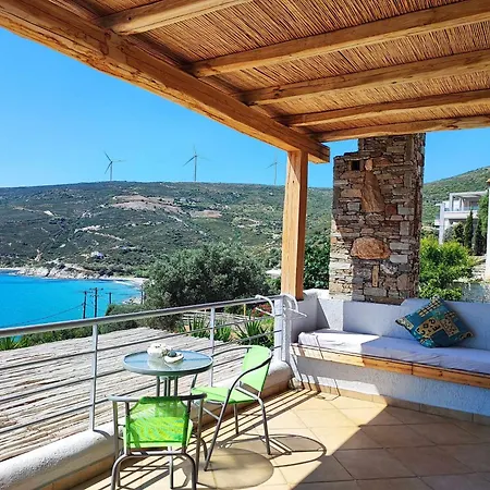 Seagulls - Within Walking Distance From Sea! * Petriaí