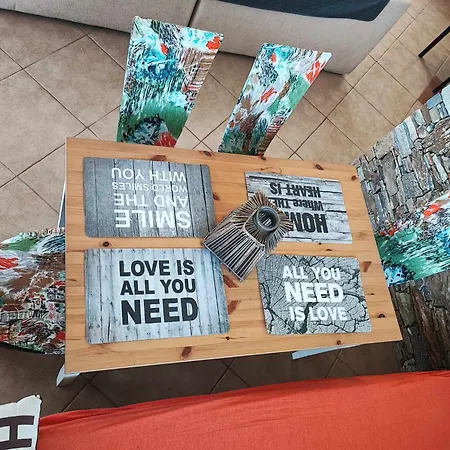 Seagulls - Within Walking Distance From Sea! Feriehus *