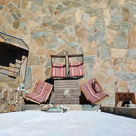 Seagulls - Within Walking Distance From Sea! Feriehus